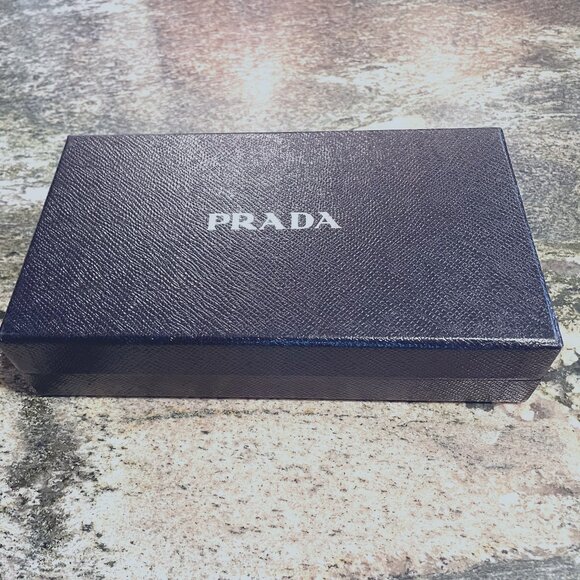 PRADA Baby Blue Lago Saffiano Leather Continental Flap Wallet in Original Box - Picture 1 of 5